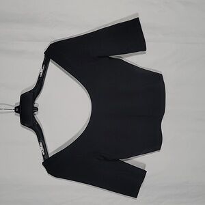 ⭐️ATHLETA Exhilarate Crop